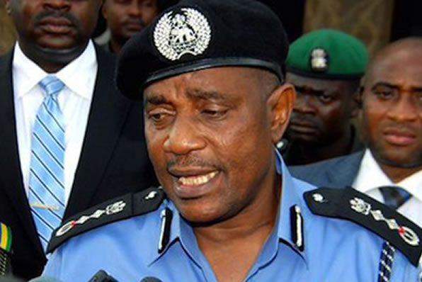 37079 just in buhari swears in ex igp arase as psc chairman