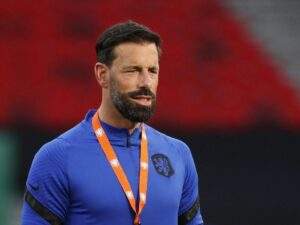 38467 manchester united it was argument van nistelrooy opens up on fall out with ronaldo