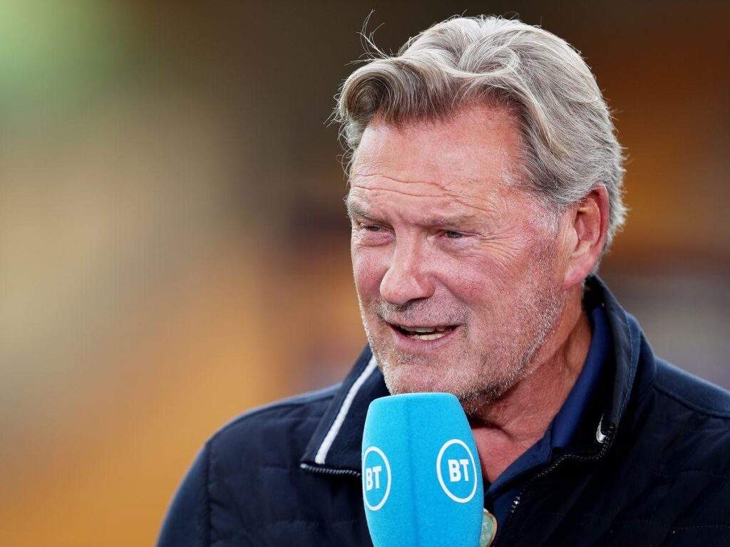 40827 epl hell score load of goals glenn hoddle begs chelsea to sign man utd target