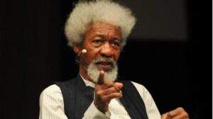 41699 obidients tackle soyinka moghalu for criticising datti