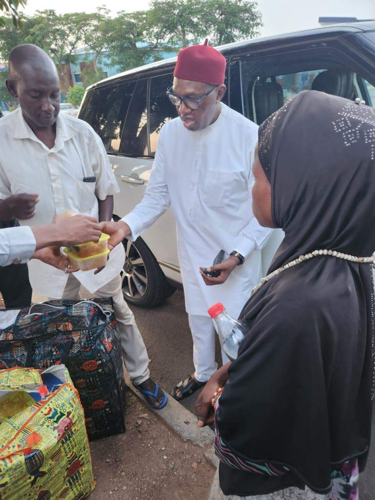 44006 ramadan andy uba shares food to fasting muslims tasks nigerians on selflessness charity