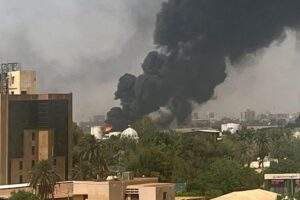 47398 sudanese power struggle erupts into violence