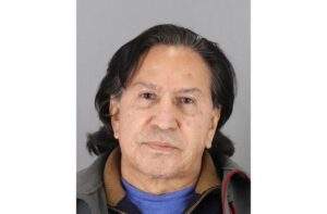 49061 us judge orders peru ex president to surrender in bribery case