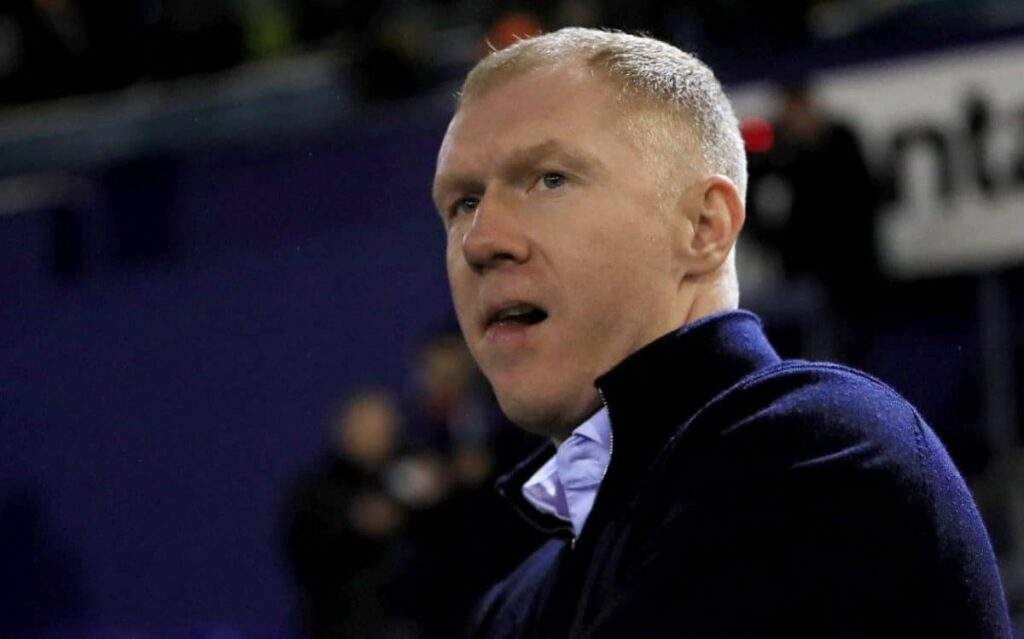 49671 europa league ten hag will sell man utd players after sevilla defeat scholes