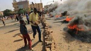 52465 sudan conflict nigerian govt begins move to evacuate stranded citizens