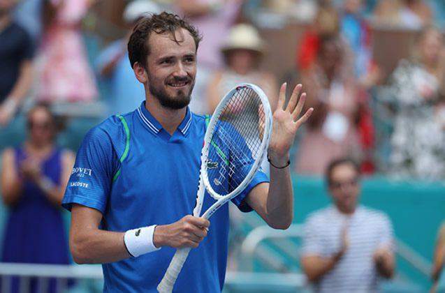 52553 medvedev headlines elite mens tennis return to china