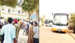 53243 sudan nigerians stranded in desert lament after buses fuel finished