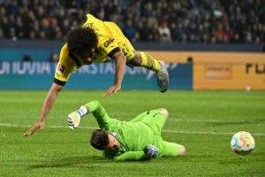 53991 dortmund stalemate gives bayern bundesliga title advantage