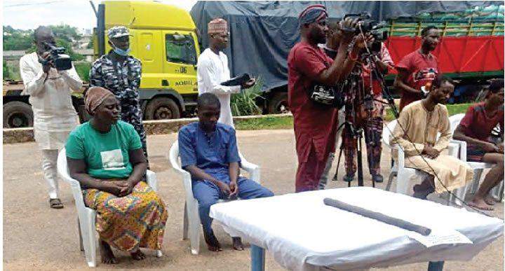 54090 oyo teenager kills father mother arrested for hiding crime