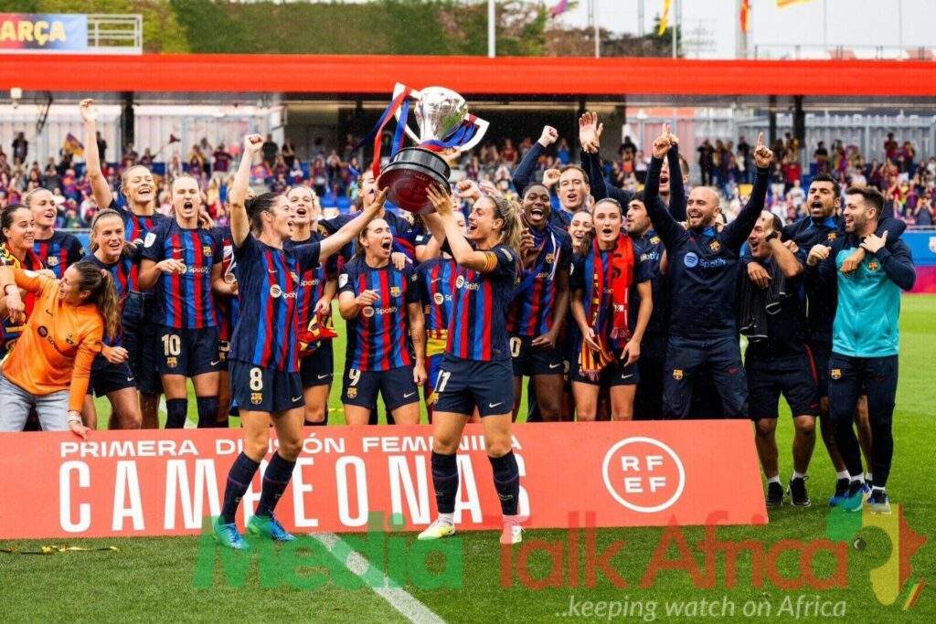 55072 spanish iberdola oshoala on target as barcelona win fourth consecutive title