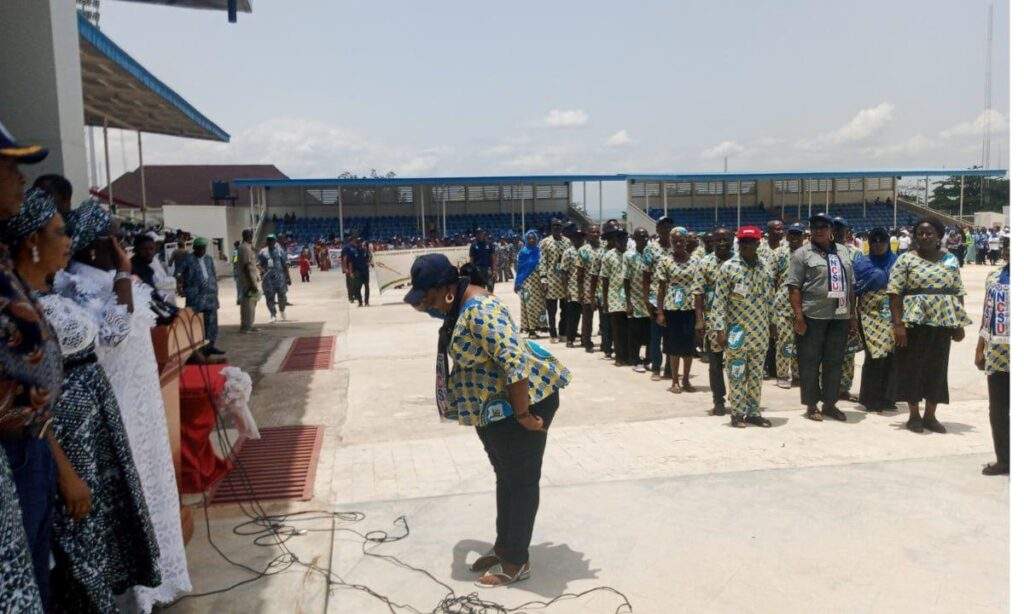 55361 address issues of percentage salaries in kogi nlc urges gov bello