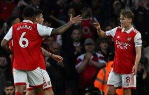 56105 epl arsenal go back on top after 3 1 win over chelsea