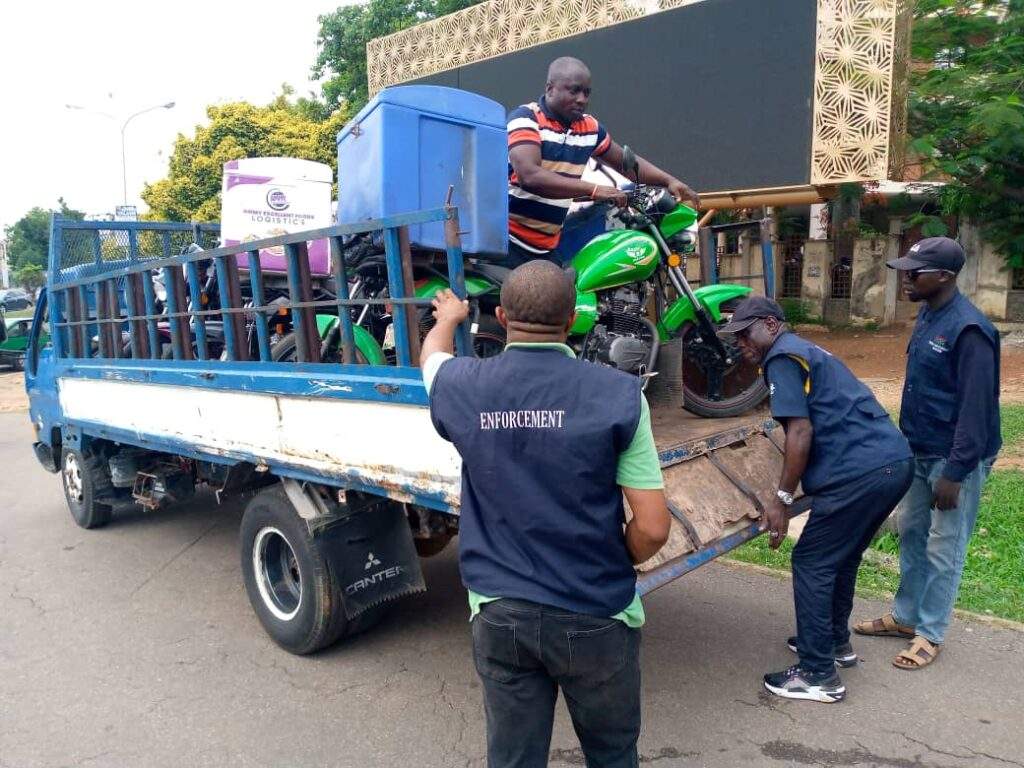 57019 nipost clamps down on 23 illegal courier operators in abuja photos