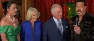 59089 king charles queen camilla surprise audience at american idol