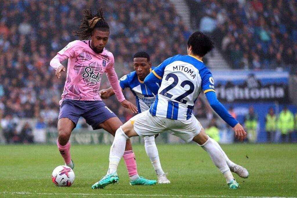 59250 epl iwobi bags assist in evertons big win against brighton