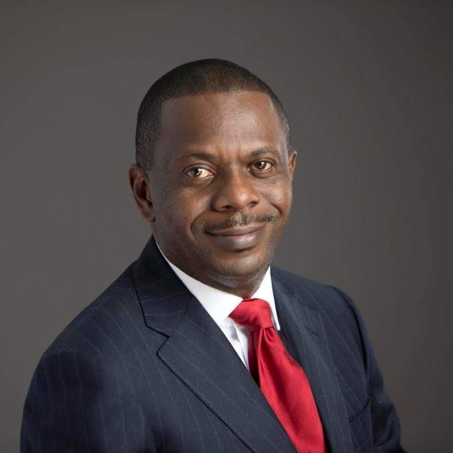 59456 your sacrifices contribute to nigerias growth buhari salutes senior pastor poju oyemade