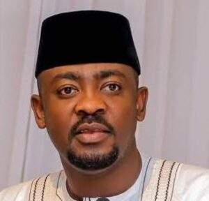 61587 canadian university founder donates n2m towards prnigerias latest books