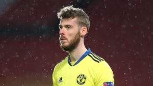 63922 david de gea man utds goalkeeper claims the golden glove award for 2022 2023 epl season