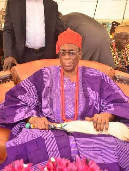 63934 kwara governor mourns as elerin of erin ile joins his ancestors