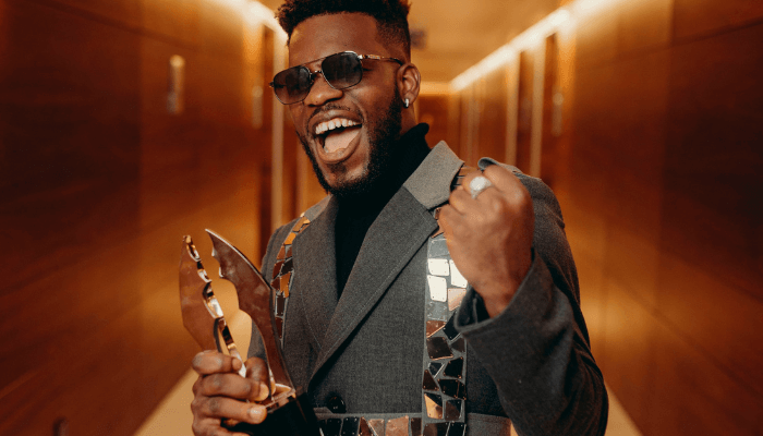 64147 broda shaggi scoops best actor in a comedy at amvca