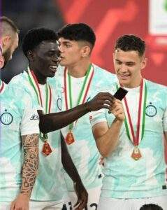 66235 nigerian teenager akinsanmiro makes history as inter milan wins coppa italia