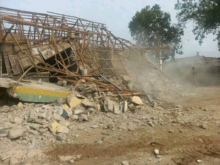 71407 gov bago demolishes police station in niger