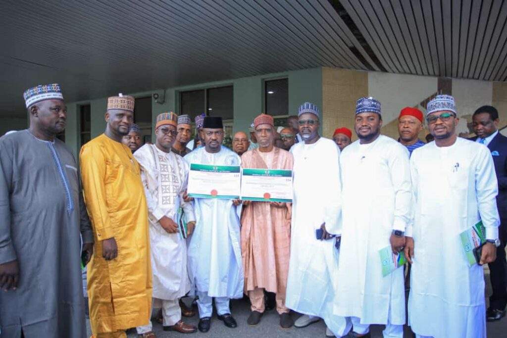 72255 nuc issues operating license to prof gwarzo owned canadian and franco british universities
