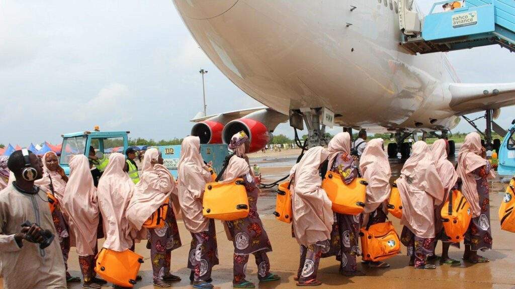 72769 flynas airlines delivers 18000 nigerian pilgrims to saudi arabia for 2023 hajj
