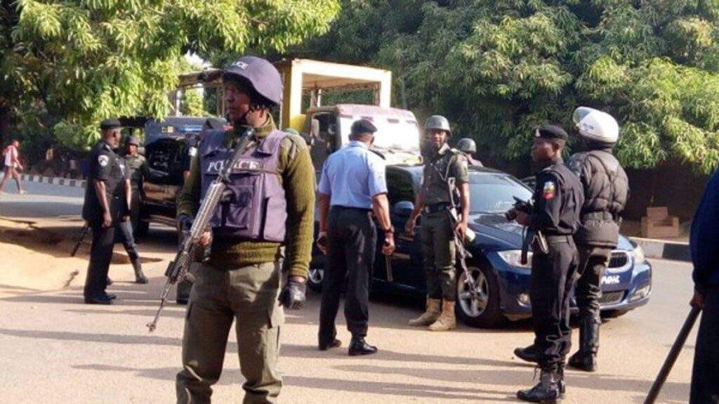 80854 new aig orders fcid operatives to stay away from stop and search duties