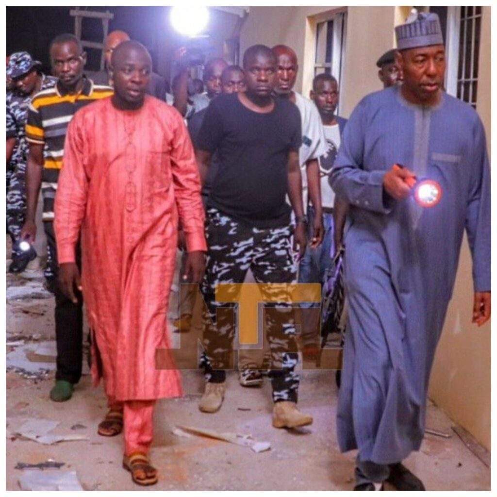 82868 gov zulum in shock after midnight visit to gwoza hospital