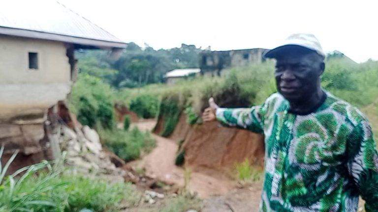 85090 residents panic as gully erosion pulls down 3 houses threaten more in abia community