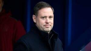 85229 transfer rangers boss beale backs dessers to shine at ibrox