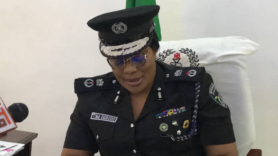 85868 police parades six suspected criminals in ebonyi state