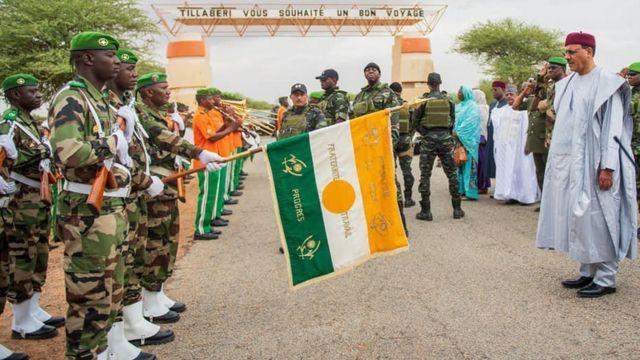 86211 niger republic uprising by national army in vain says presidency