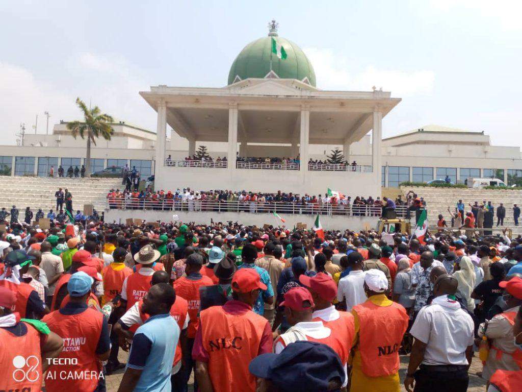 88800 protest nass pledges to address labour demands in 7 days