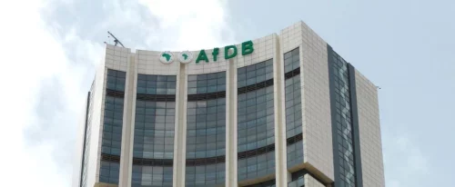 89582 afdb achieves global first issues highest ranking hybrid capital