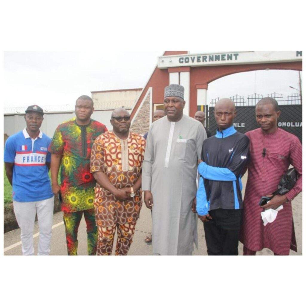 90426 osun govt receives commences rehabilitation of mentally unstable citizen