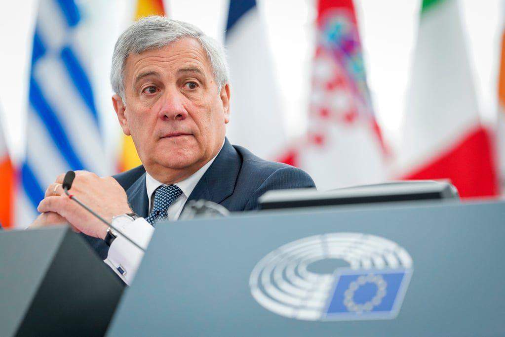 90452 italy calls on ecowas to extend niger ultimatum