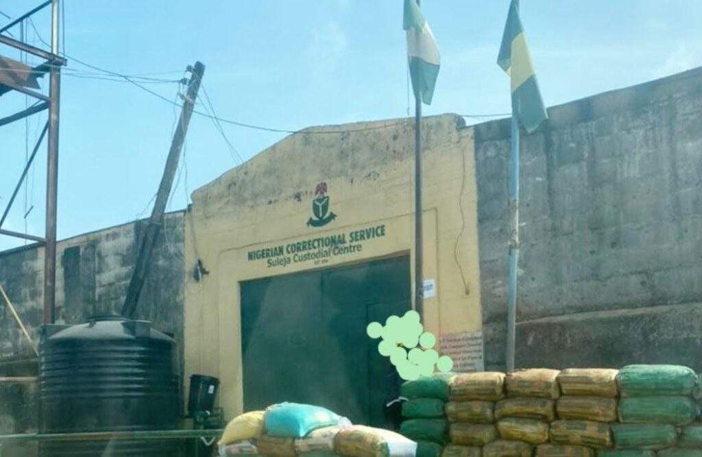 91508 accept ex offenders as changed persons ncos boss appeals to public