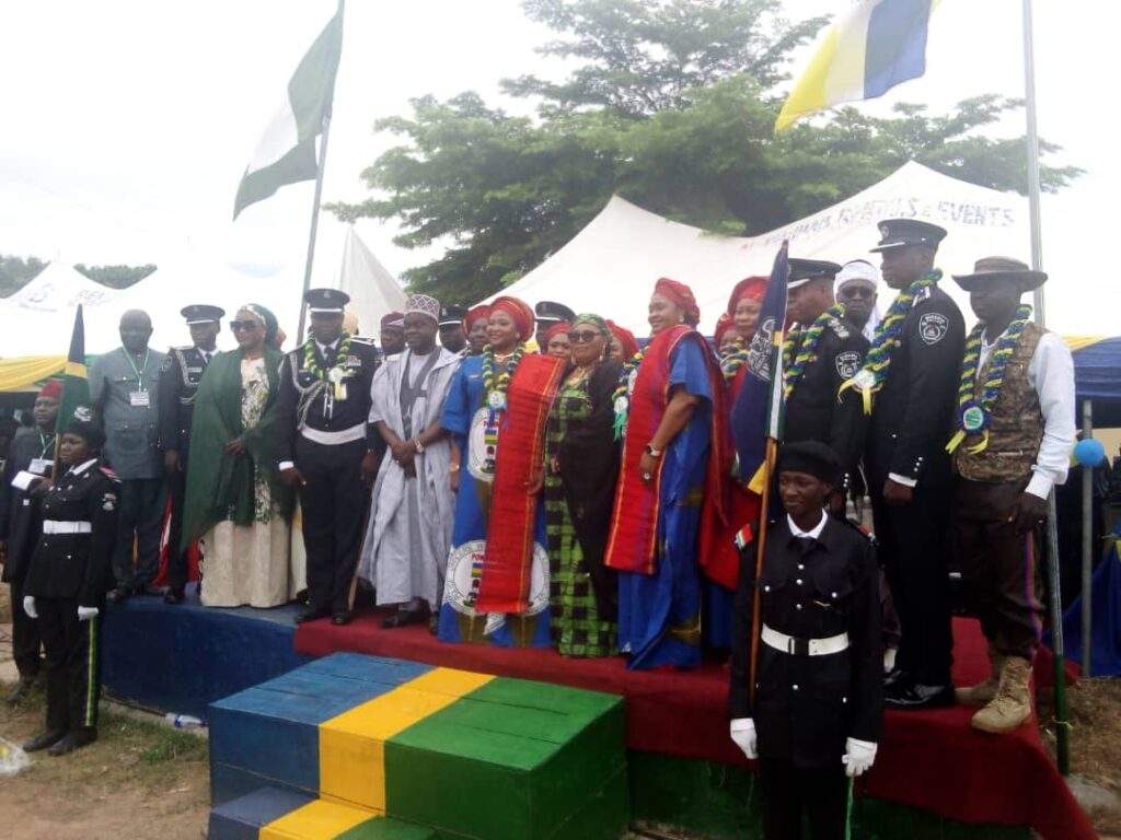 92642 parents beg igp to admit granduands of pss into the force academy