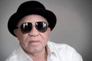 93925 malian afropop singer salif keita becomes special advisor to junta chief