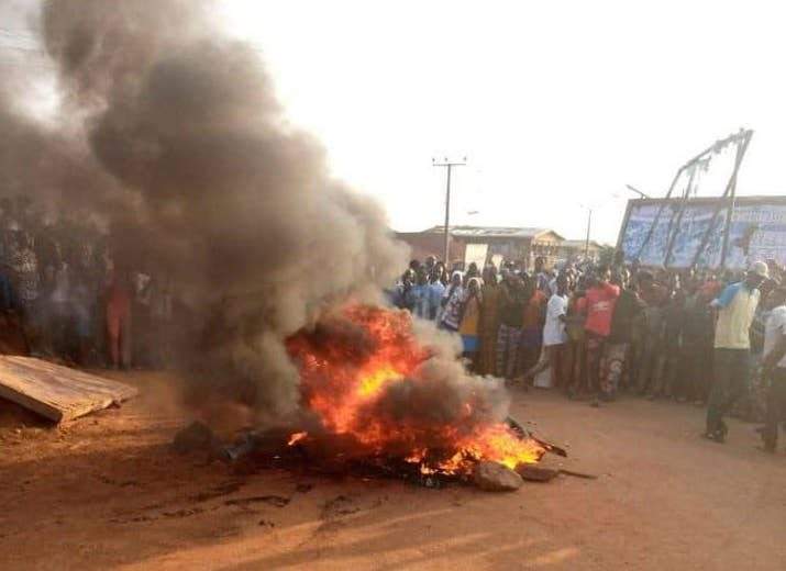 95342 suspected ritualists accused of stealing two girls burnt alive in niger 95342 suspected ritualists accused of stealing two girls burnt alive in niger