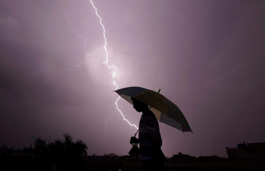 96010 nimet forecasts cloudiness and sunshine from monday