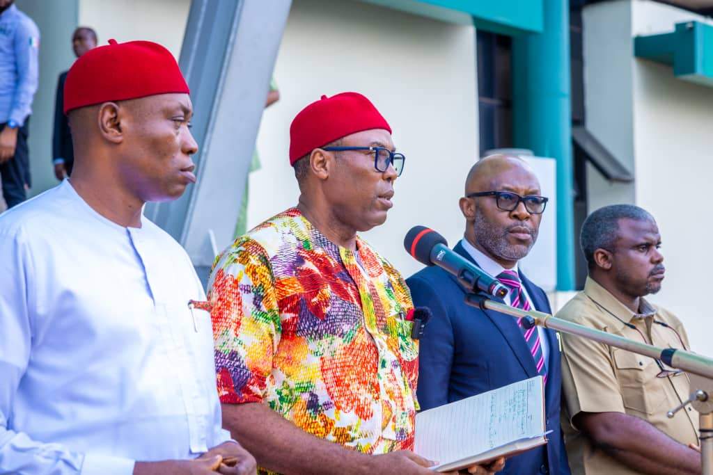 96280 enugu government unveils plans for road construction and palliatives distribution