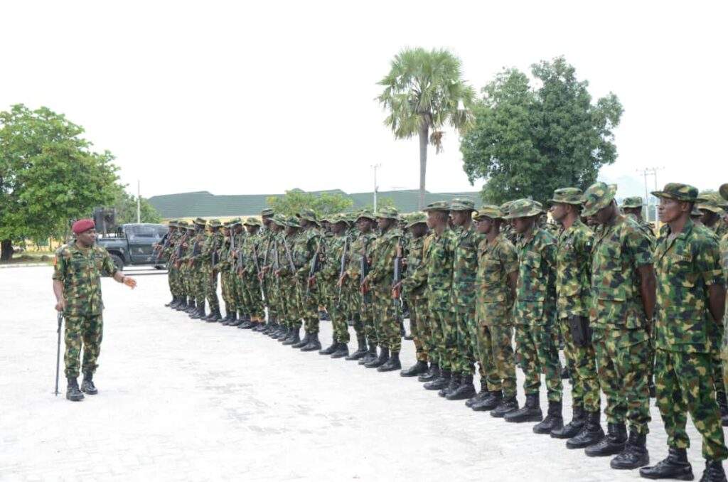 96500 army commander urges troops to maintain courage and dedication