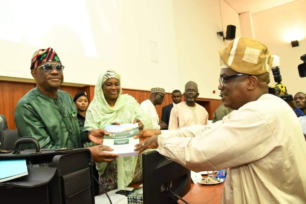 96560 fct minister rallies staff to transform abuja into a world class capital city