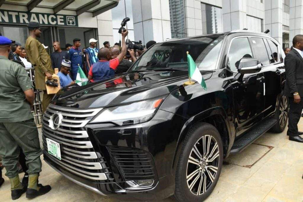 96979 nyesom wike denies purchase of n300m bulletproof suv