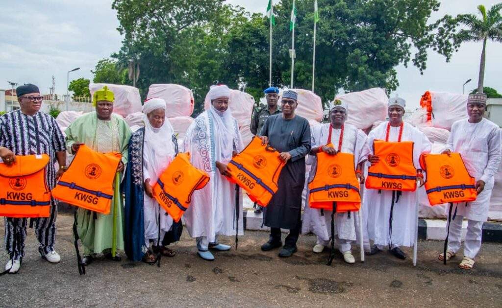 97566 kwara state governor provides 1000 life jackets to enhance safety in patigi community