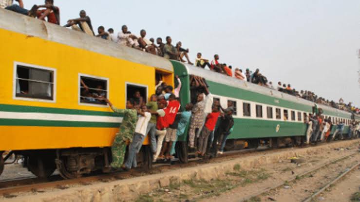 100583 minister backs reintroduction of kaduna city train service