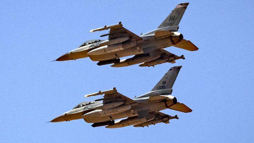 100633 ukraine seeks combat jets weapons to accelerate counteroffensive
